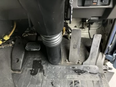 Isuzu FORWARD  с аукциона в Японии