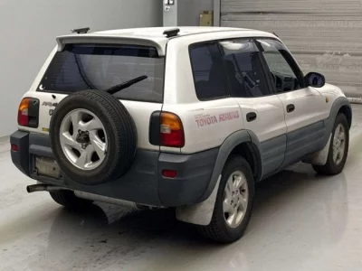 Toyota RAV4  с аукциона в Японии