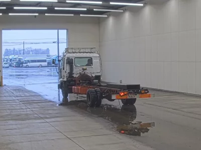 Isuzu FORWARD  с аукциона в Японии