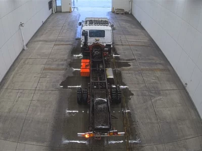 Isuzu FORWARD  с аукциона в Японии