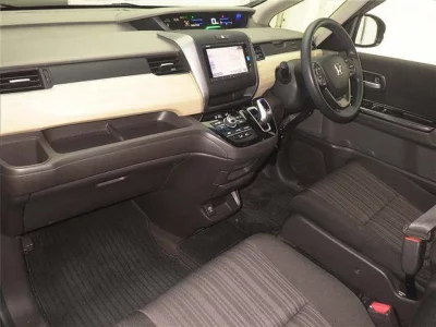 Honda FREED  с аукциона в Японии