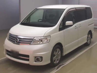 Nissan SERENA  с аукциона в Японии