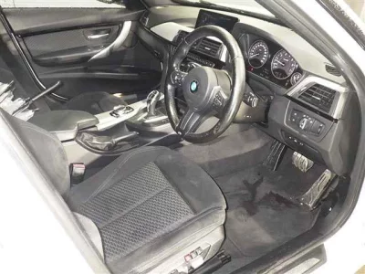 BMW 3-Series  с аукциона в Японии