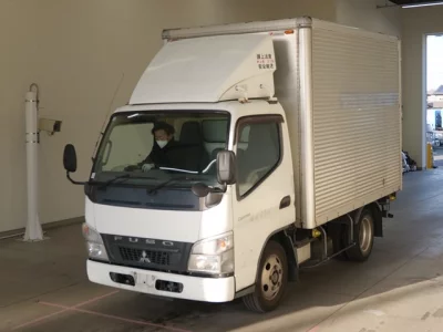 Mitsubishi CANTER  с аукциона в Японии