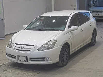 Toyota CALDINA  с аукциона в Японии
