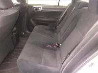 Toyota COROLLA AXIO лот № 70143 оценка 3.5  с аукциона в Японии 6