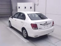 Toyota COROLLA AXIO лот № 70143 оценка 3.5  с аукциона в Японии 1