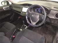 Toyota COROLLA AXIO лот № 70143 оценка 3.5  с аукциона в Японии 2