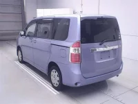 Toyota NOAH лот № 70142 оценка R  с аукциона в Японии 1