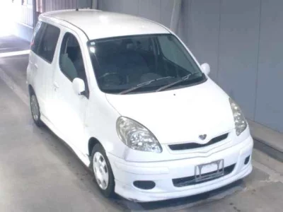 Toyota FUNCARGO  с аукциона в Японии