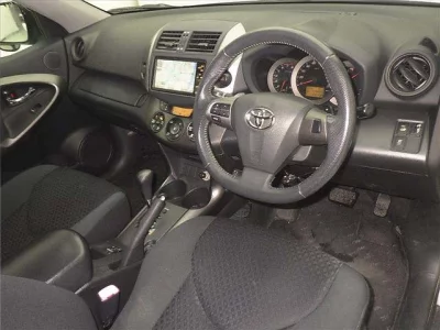 Toyota VANGUARD  с аукциона в Японии