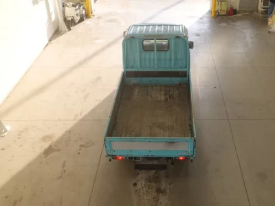 Toyota DYNA  с аукциона в Японии