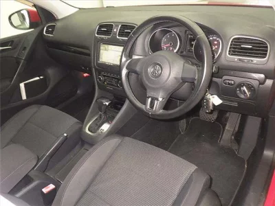 Volkswagen GOLF  с аукциона в Японии