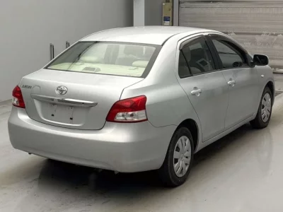 Toyota BELTA  с аукциона в Японии