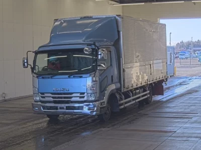 Isuzu FORWARD
