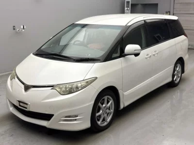 Toyota ESTIMA  с аукциона в Японии