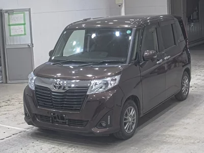 Toyota ROOMY  с аукциона в Японии