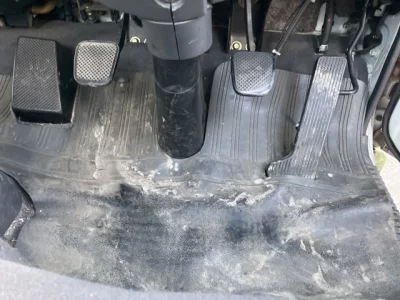 Mazda TITAN  с аукциона в Японии