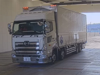 Hino PROFIA  с аукциона в Японии