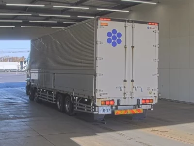 Hino PROFIA  с аукциона в Японии