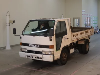 Isuzu ELF  с аукциона в Японии
