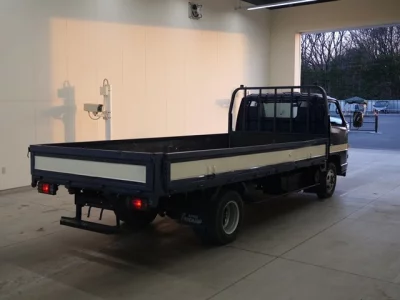 Isuzu ELF  с аукциона в Японии