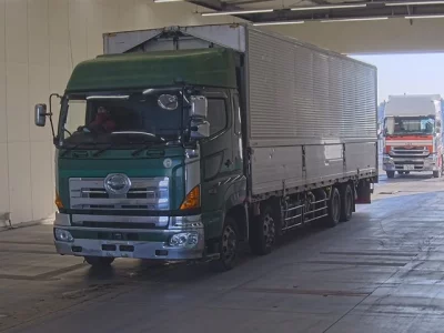 Hino PROFIA  с аукциона в Японии