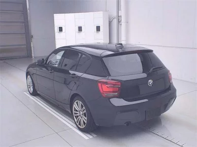 BMW 1-Series  с аукциона в Японии