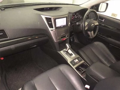 Subaru LEGACY B4  с аукциона в Японии