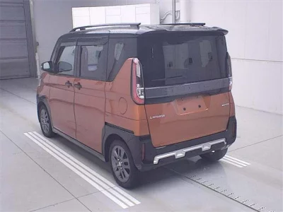 Mitsubishi DELICA MINI  с аукциона в Японии