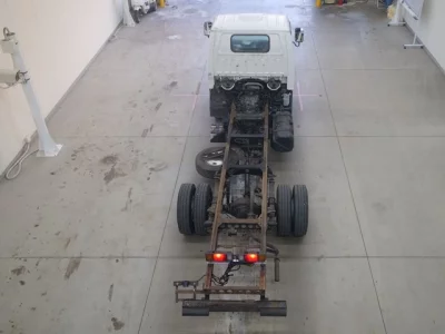 Isuzu ELF  с аукциона в Японии