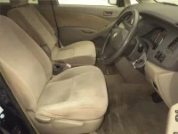 Toyota ISIS лот № 30158 оценка R  с аукциона в Японии 4