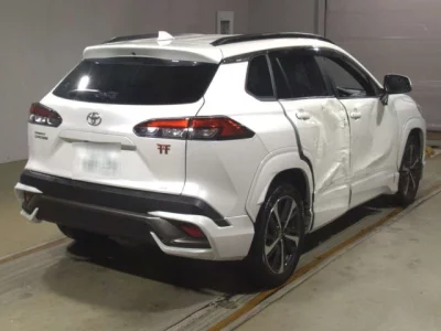Toyota COROLLA CROSS  с аукциона в Японии