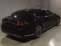 Lexus LS лот № 10032 оценка 4.5  с аукциона в Японии 1