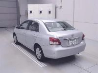 Toyota BELTA лот № 70257 оценка 3  с аукциона в Японии 1