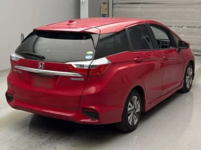 Honda SHUTTLE  с аукциона в Японии