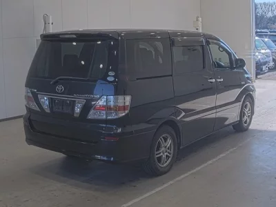 Toyota ALPHARD  с аукциона в Японии