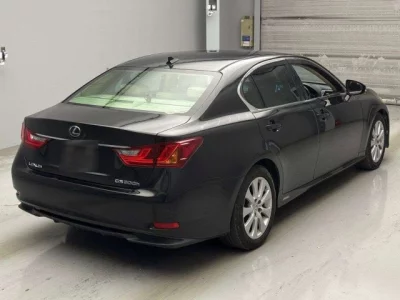 Lexus GS  с аукциона в Японии