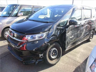 Honda FREED  с аукциона в Японии