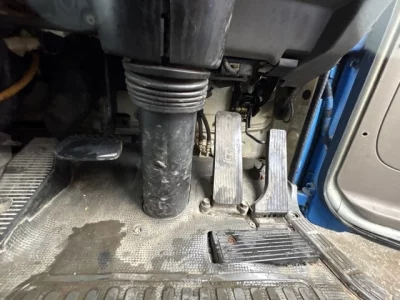 Isuzu FORWARD  с аукциона в Японии