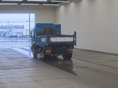 Isuzu FORWARD  с аукциона в Японии