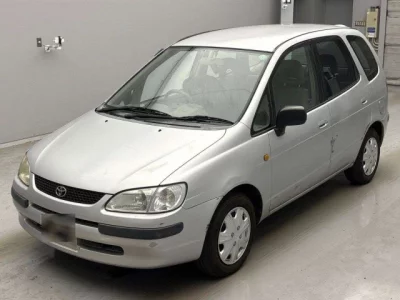 Toyota COROLLA SPACIO  с аукциона в Японии