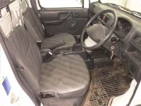 Suzuki CARRY TRUCK лот № 70284 оценка 3.5  с аукциона в Японии 4