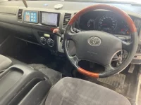 Toyota HIACE VAN лот № 20433 оценка 3.5  с аукциона в Японии 3