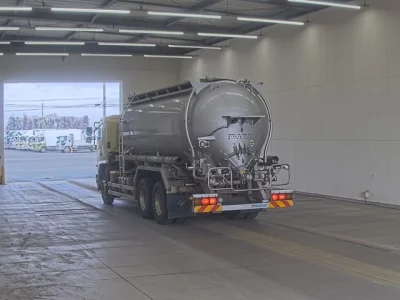 Hino PROFIA  с аукциона в Японии