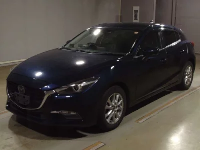 Mazda AXELA  с аукциона в Японии