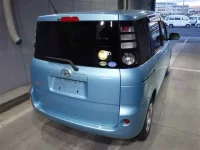 Toyota SIENTA лот № 1037 оценка   с аукциона в Японии 1