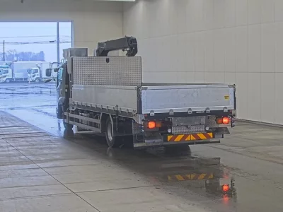 Isuzu FORWARD  с аукциона в Японии