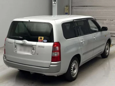 Toyota SUCCEED