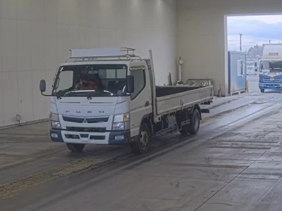 Mitsubishi CANTER  с аукциона в Японии
